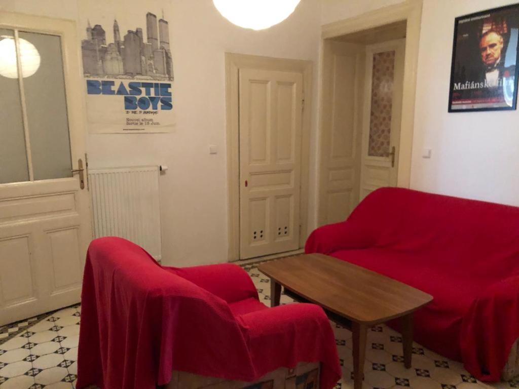 Chez Jitka Et Gautier - A Great Alternative To A Hotel Πράγα Εξωτερικό φωτογραφία